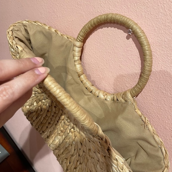 Tiki Straw Tote Handbag 🍹 - Picture 4 of 5